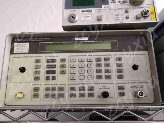  HP 8648B Synthesized RF Signal Generator, 9 kHz to 2000 MHz
